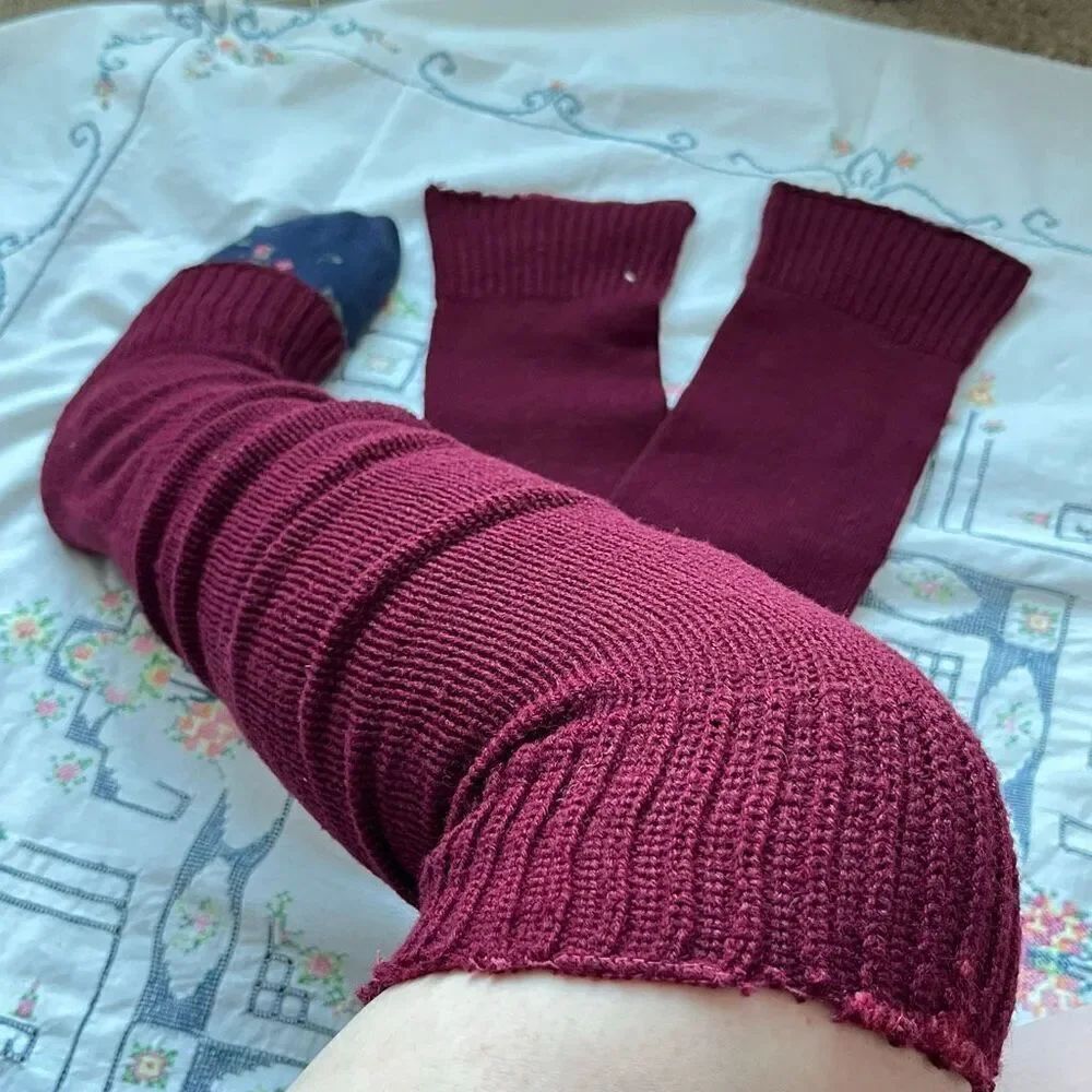 VTG Burgundy Knit Leg Warmers 30” Balletcore Dance 70s 80s